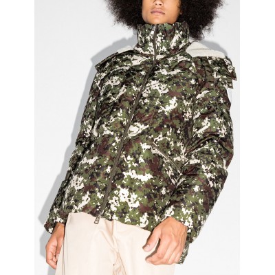 Moncler Blanc camouflage-print Down Jacket White MCS28214