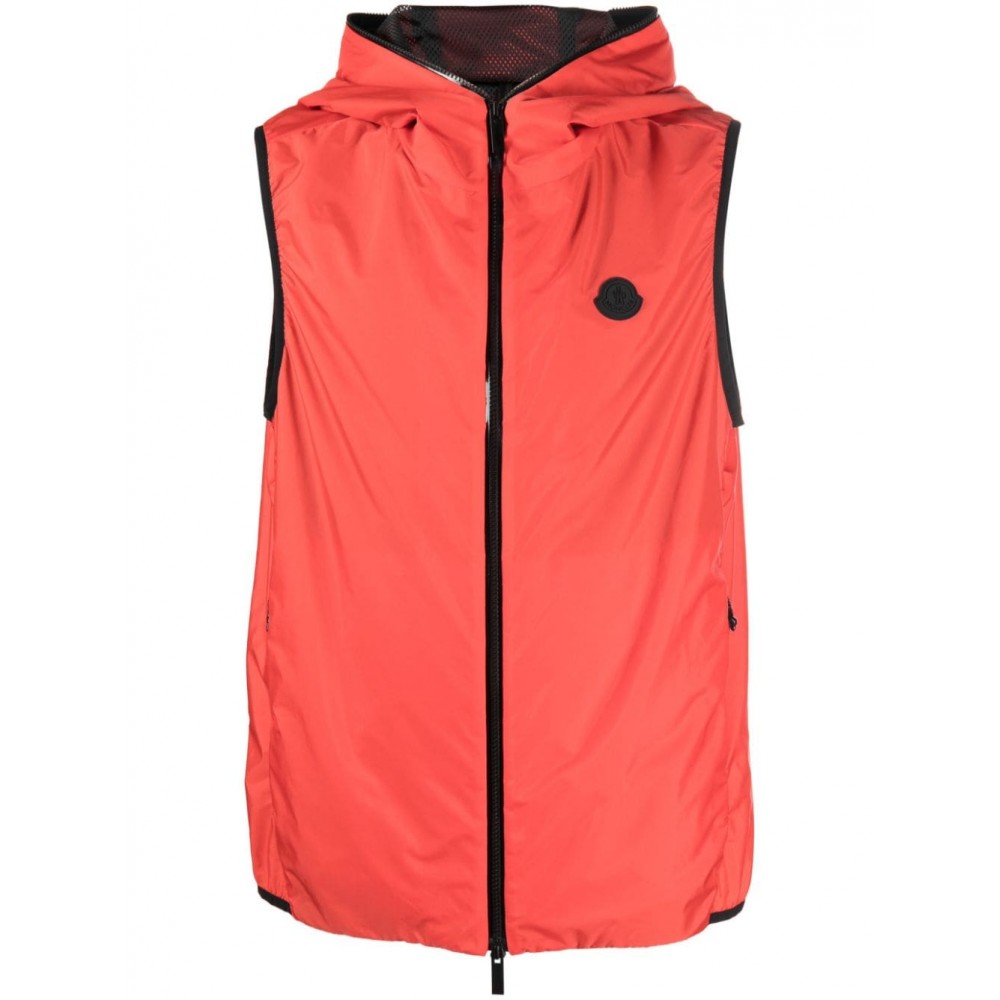 Moncler logo-patch Sleeveless Jacket Red MCS29054