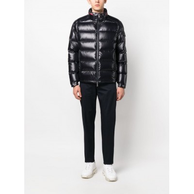 Moncler logo-patch Padded Jacket Black MCS29014