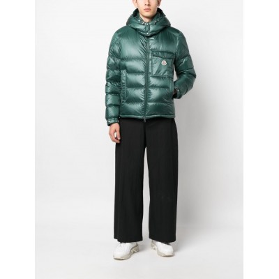 Moncler logo-patch Padded Jacket Green MCS29021