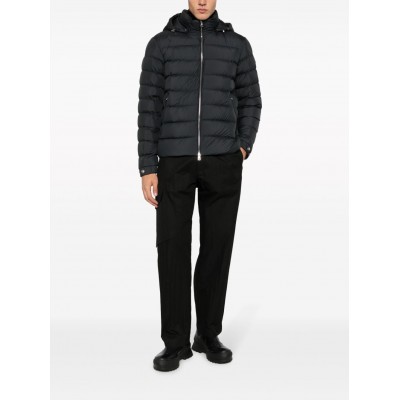 Moncler Arneb Hooded Puffer Jacket Black MCS28118